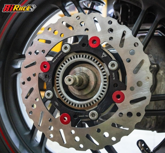 ĐĨA THẮNG GH-RACING / TRIFORCE 240MM SHVN / SH Ý