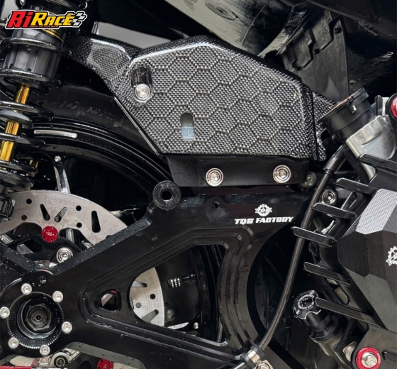 BỘ DÈ CON SAU AB160 - ỐP CARBON FIBER